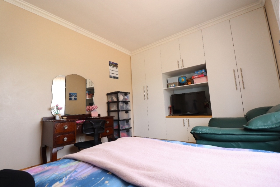 3 Bedroom Property for Sale in Kabega Park Eastern Cape